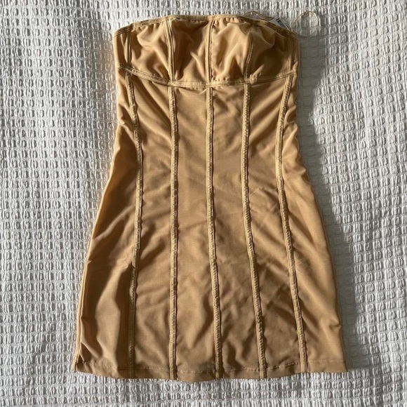 Urban Outfitters MESH CORSET BARI TAN DRESS - Picture 8 of 11
